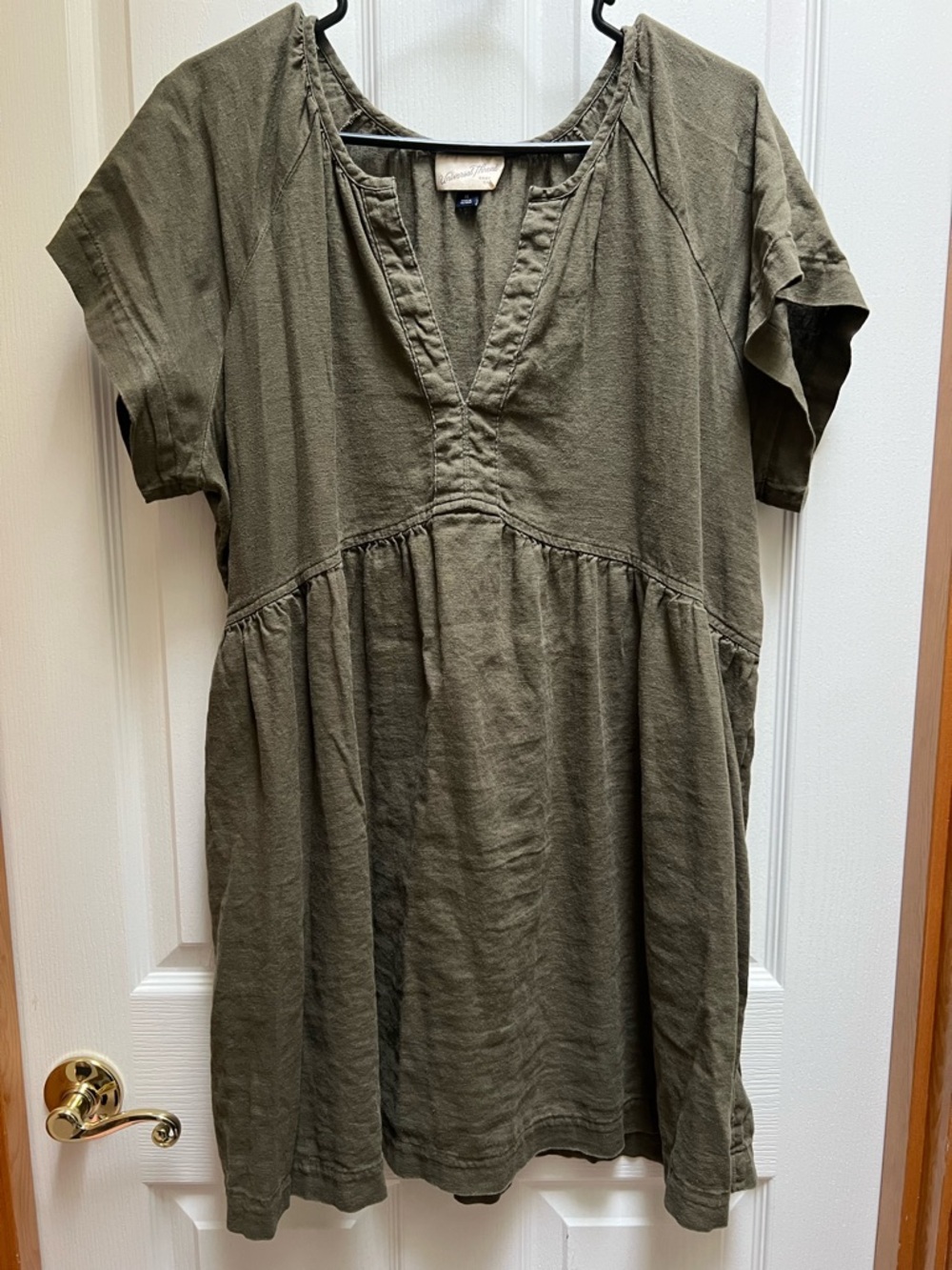 Universal Thread Linen Olive Green V-Neck Women’s Dress